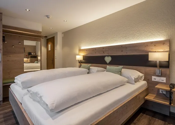 Gletschergarten Hotel 3*